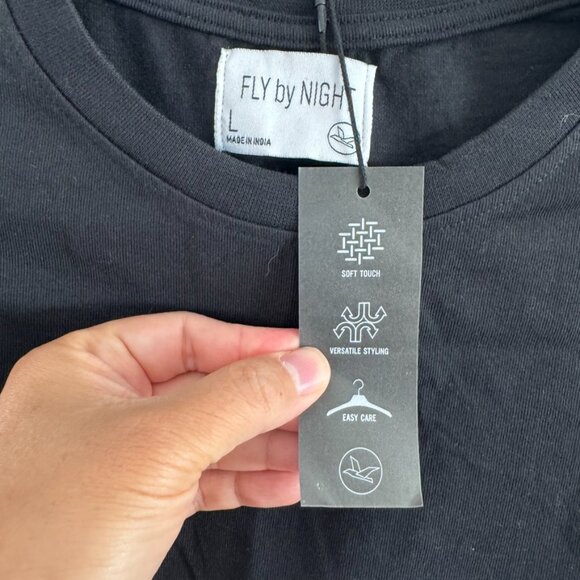 Saint LA Cross Graphic Tee by FLY by NIGHT Size Large - Picture 4 of 4